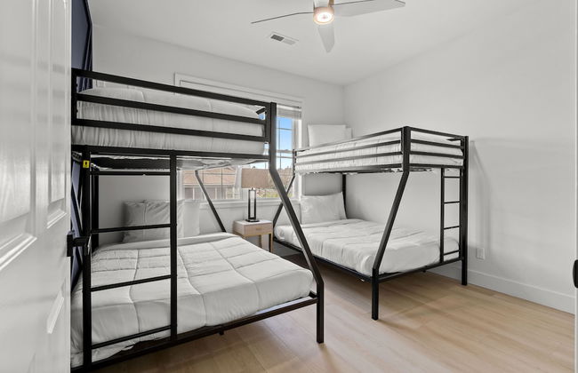 Luxurious Home with Theatre Room - Foto 8