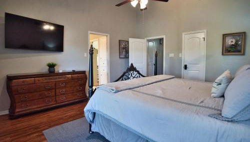 Home On the Green - Photo 5