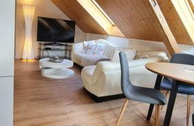 Schloss Blick Bredendiek OG - Foto 1