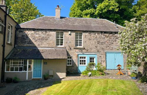The Coach House - Photo 1