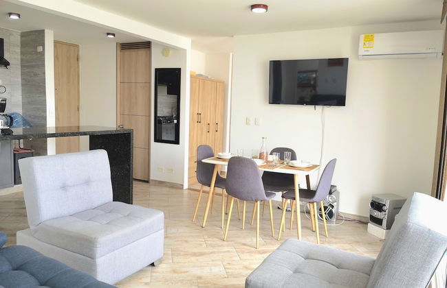 Espectacular Apartamento WiFi AA piscina - Foto 6