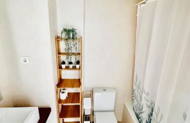 Apartamento con Piscina y Jardín Espectacular Cala Sirenas - Nuevo - Foto 15