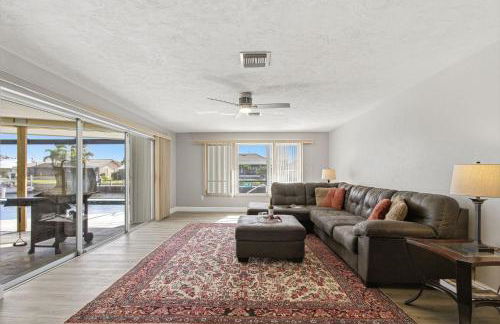 Charm and Old Florida Vibe , Heated Pool & Spa - Villa Parisian Paradise - Roelens - Photo 19