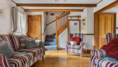Beryas Cottage - Fireplace - Free Parking & WiFi - Pet Allowed - Foto 2