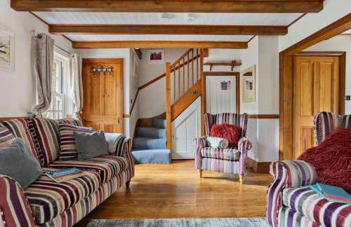 Beryas Cottage - Fireplace - Free Parking & WiFi - Pet Allowed - Foto 2