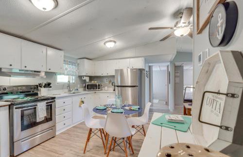 Lake Sinclair Escape Screened Porch, Modern Style - Foto 9