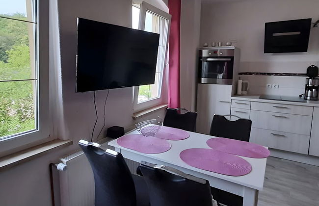 Lakeside Comfort With Garden - Foto 25