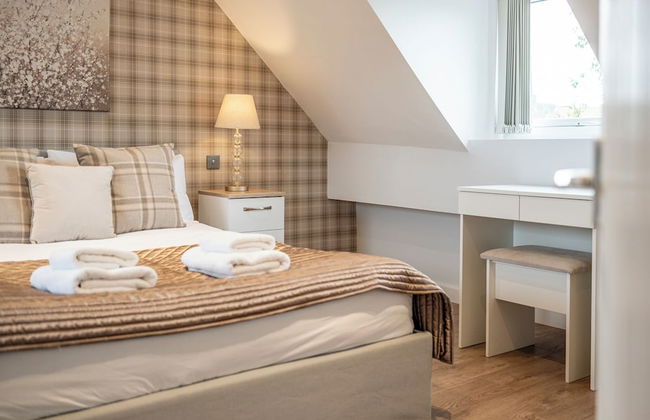 Bright&Spacious 3BD in Centre of Bourton - Photo 26