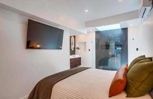 Private Not-So-Tiny Home - Yard & Dogs OK - Foto 14