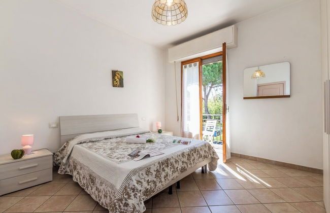 Daniela 4 100m From Sea - Foto 4