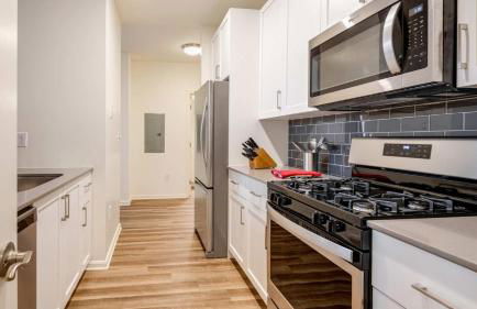 Gorgeous Apt with Kitchen - Foto 13