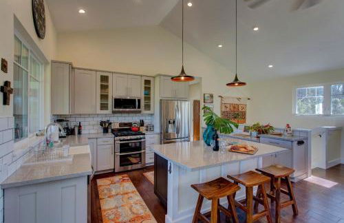 Pua Lani 2 Bedroom Home by RedAwning - Photo 9