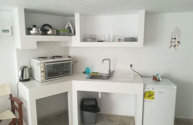 Classy Mykonian Studio - Ornos - Photo 6