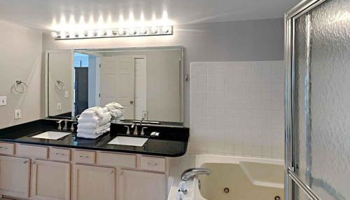 Jade East Towers #1240 - Foto 4