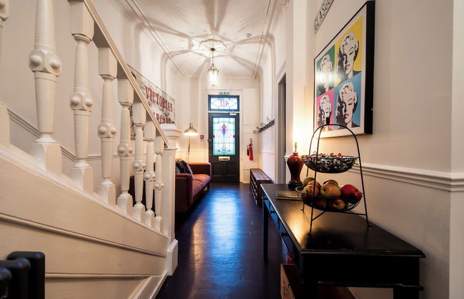 Maya's Glasgow Holiday Homes - Photo 56