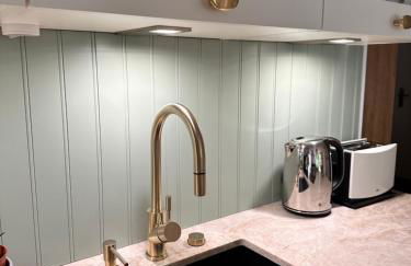 Stadtwohnung mit Garten - Foto 12