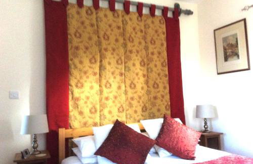 Sam's Stable - Photo 4