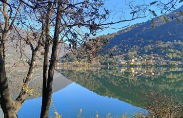 Blondie House - Pool & LakeView - by Host4U - Photo 24