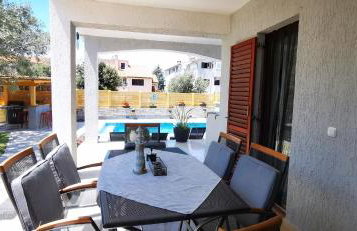 Apartment olive tree garden&poll view 4 plus 2, 130 m2 with tiki bar - Foto 44
