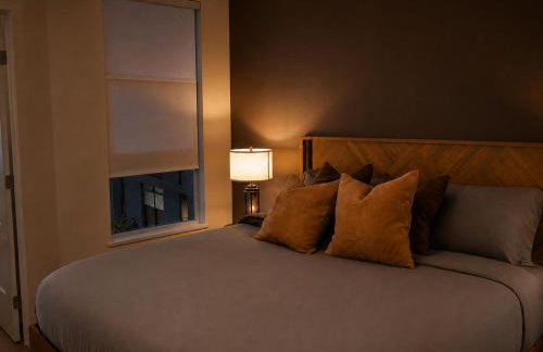 Resort-Style APT with Pool, Gym & Parking 10min to Disneyland - Foto 63