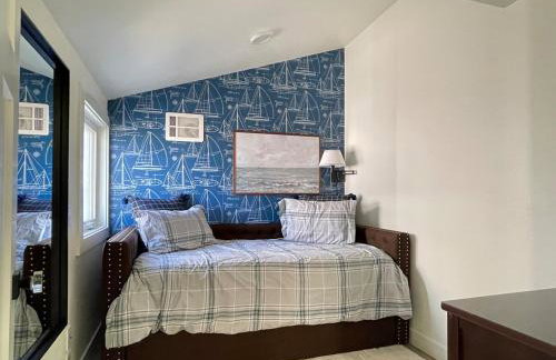 Beachfront Luxury with 4BR and Views - Foto 14