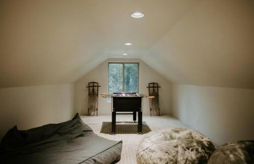 Cabin and Casita Near Rosyln and Suncadia Hot Tub, Game Room, Firepit, Sleeps 11 - Photo 23