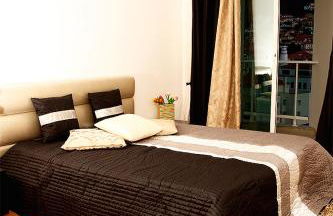 Sunny Little Sister Apartment - 7 min walking from the beach and at 7 min driving from the Airport - Foto 1