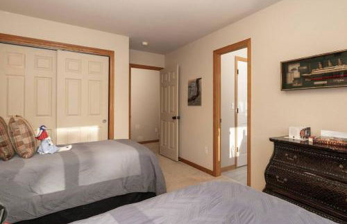 Stunning Mountain Retreat with View and Private Hot Tub - Foto 30