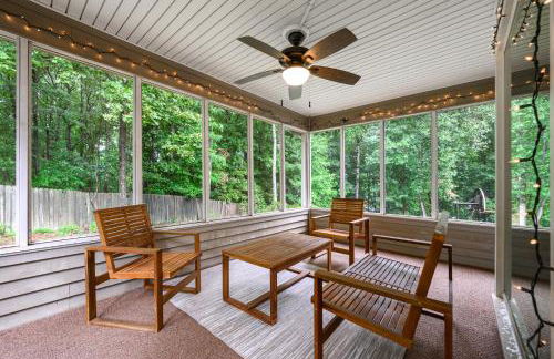 Relax In This 4BR Retreat With Screened Snug Porch - Foto 30