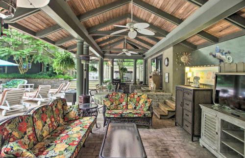 The White Elephant Inn Getaway with Pool and Hot Tub! - Foto 2