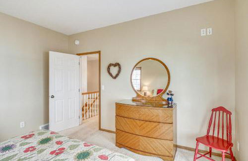 Pelican Rapids Lake House with Water Views and Dock! - Foto 14