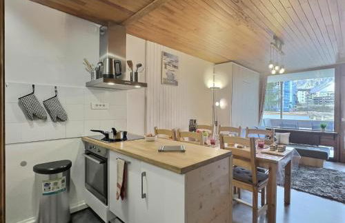 Appartement Tignes 2100 - 4-6 personnes - 1 chambre - 4 lits - Wifi haut débit - Parking couvert inclus - Foto 3