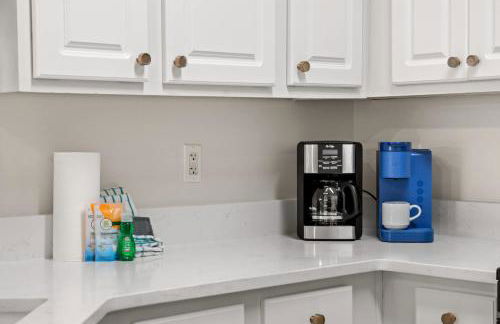 Steps Away-Game Room-Comm Pool-Golf Cart Deals - Foto 20