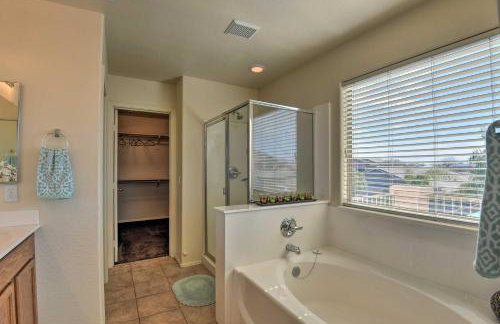 Relaxing San Tan Valley Retreat with Pool and Hot Tub! - Foto 18
