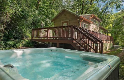 Ryon Tiny Home Cabin City-side Rustic Retreat - Foto 1