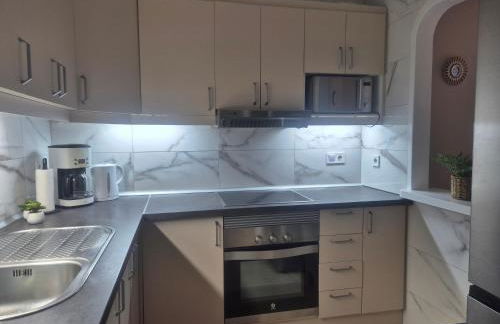 Wonderful new furnished apartmentn - Photo 15