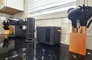 The Guesthouse at Pine Forest Hideaway - Near Jordan Lake & 12 Minutes to UNC - Photo 12