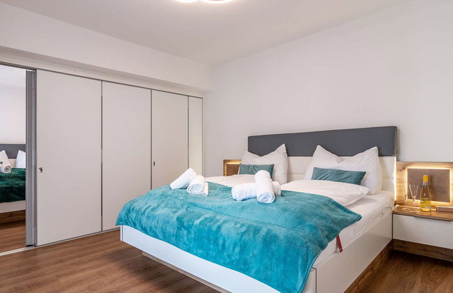 Lakeside Village 22 - Photo 5