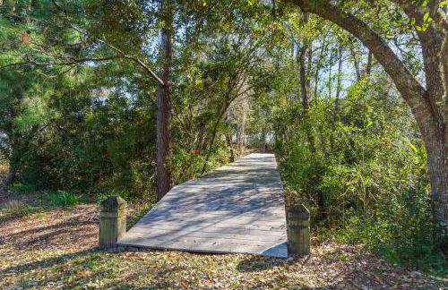 Southern Splendor by Emerald Isle Realty - Foto 64