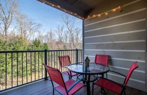 Cozy Cades Cove Condo with Community Pool - Foto 14