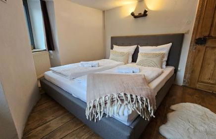 YFB l 500 Jahre alter Stadtmauerturm - Foto 4