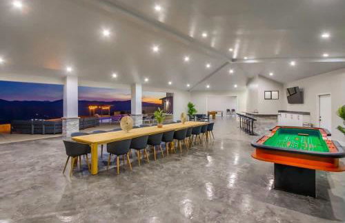 Serene Resort-Style Escape - Perfect for Families - Photo 17