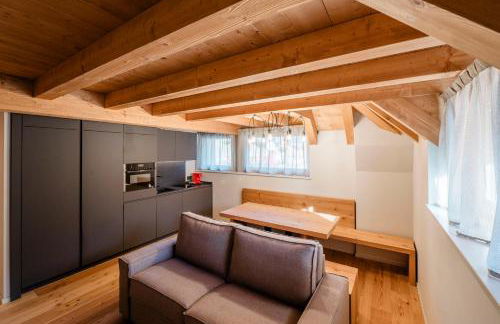 DALANIA MOUNTAIN APARTMENTS - Photo 33