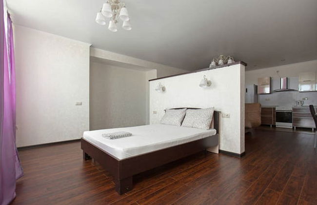 Clever House Apartments - Photo 18