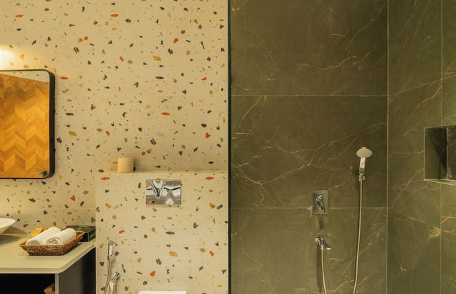 ELIVAAS Kamerios Maris 1 BHK Jacuzzi - Photo 39