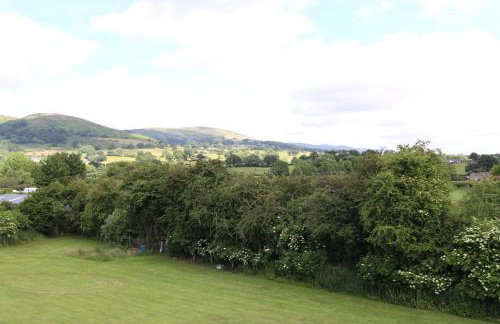 Lovely 1 bedroom basement apartment with stunning views - Foto 12