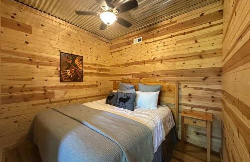 5 BDR for 20 with Hot Tub Pool Table & Lake View - Foto 43