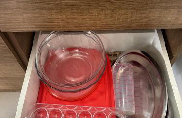 Lindo Ap - CENTRO- piscina, churrasqueira gourmet, maquina lava e seca e wifi roupas cama - Foto 71