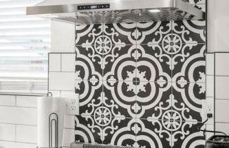 Updated Family Friendly Hillyard Gem NEW HOT TUB! - Foto 45