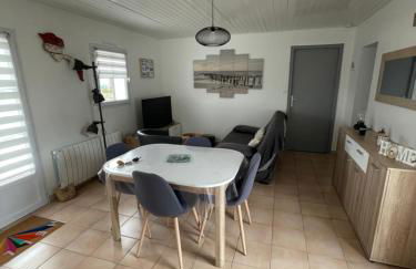 Petite maison au calme, dans une impasse - Foto 3